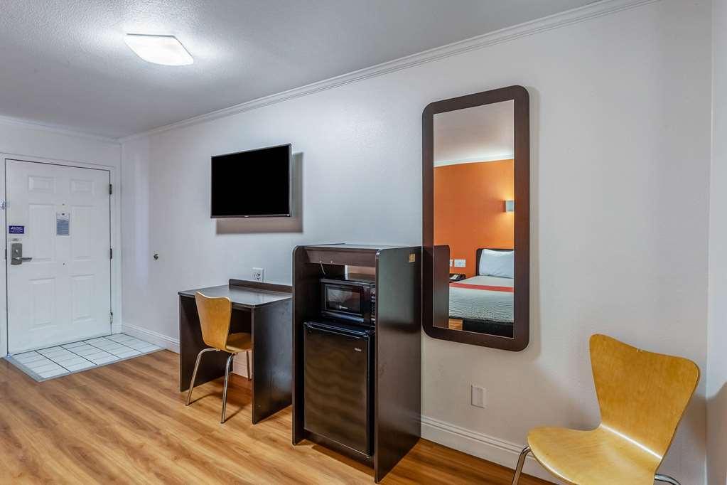 Motel 6-Lodi, Ca 객실 사진